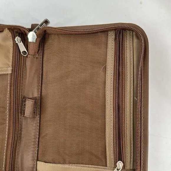 Lug Tango Travel Wallet passport holder sleeve vacation luggage brown - Picture 3 of 16